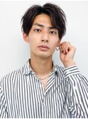 ワイルドアップバング　スキンフェード　アイロンパーマ