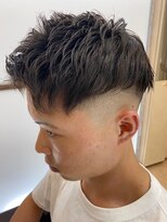 オオノ イキ堂島店(ONO)&nbsp;スキンフェード×アップバングスタイル