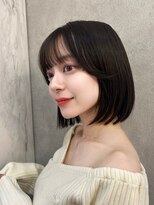 ルームバイシー 新宿(Loom. by Sea)&nbsp;ワンレンぷつっとボブカット×縮毛矯正