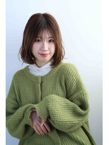 アボヘアー(Abo hair)&nbsp;小顔大人可愛いゆるふわアッシュブラウンミディ20代30代40代