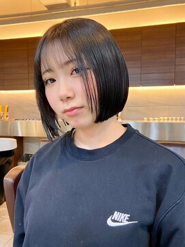 ヤヨイブレインズ グランデ(YAYOI BRAINS GRANDE) 黒髪ボブ