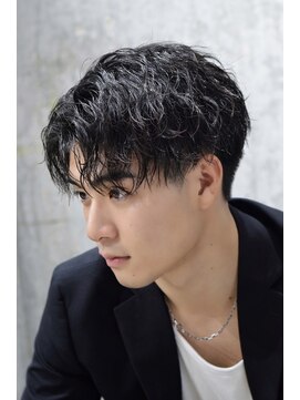 メンズオルズ 渋谷(MEN'S ALLZ) 刈り上げセンターパートツイストスパイラルパーマシャドウパーマ