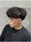 テーパーフェードスペインカールフリンジカットパーマ