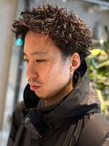 ステラ(STELLA) スパイキーショート ツイストスパイラルパーマ アップバング