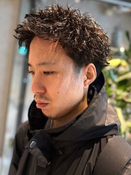 ステラ(STELLA) スパイキーショート ツイストスパイラルパーマ アップバング