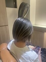 美粧 ほそや お花茶屋本店&nbsp;髪質改善酸性ストレート/ブリーチ/シャドウルーツ/グレーカラー