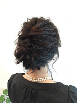 レガロヘアアトリエ(REGALO hair atelier) シニヨンアレンジ【水戸/赤塚】