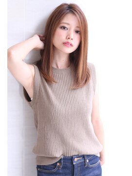 オーロ 宝塚店(ORO) 柔らかベージュのストレートフェザーロング