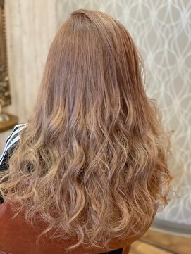 フリーク 土浦店(FREAK) クリーミーベージュ