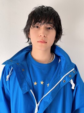 アカ(ACA) 刈り上げ　バーバー　パーマ　センターパート［札幌/大通］