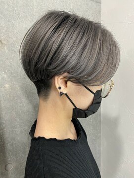 カルテット(Quartetto) ショートボブ/ハイライト/ケアブリーチ/白髪染め[八王子駅]