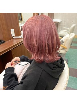 シャンプー ボーイ 宮崎柳丸店(SHAMPOO BOY) ピンク