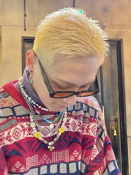 アンリ(Henri) [オカダケント]ベリーショート×ハイトーンカラー