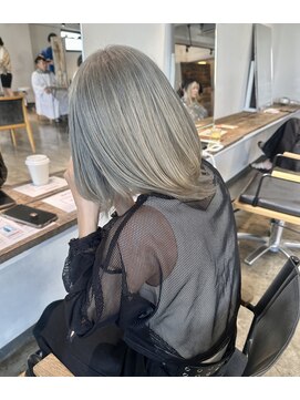 ザ オーダー(THE ORDER) ホワイトシルバーケアブリーチ