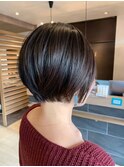 小顔に見えるショートボブ