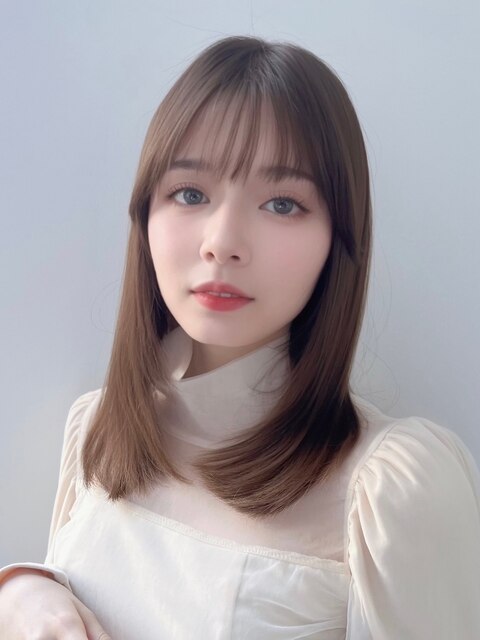 韓国ヘア似合わせレイヤーカット前髪顔周りカット大人美人