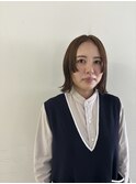 センターパートボブ