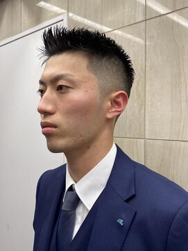 フランクスバーバーザスタンド(Frank’s barber the stand) フェザーアップE