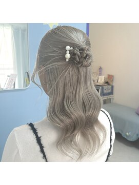 カリーノ(carino) カチモリハーフアップ