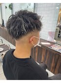 スパイキーショートアップバングメンズショート刈り上げフェード