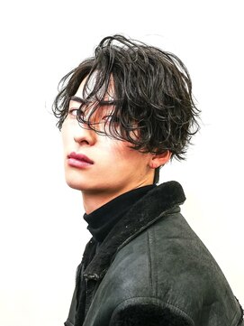 アイトーキョーリタ 渋谷(AI TOKYO Rita) ブルーブラック流行サーフカール