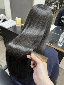 ヨンセンチメートル 金沢駅西店(4cm) 髪質改善縮毛矯正/髪質改善/水素トリートメント