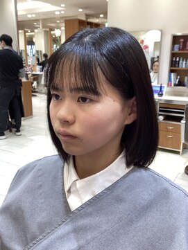 ピークアブー アヴェダ アトレ恵比寿(PEEK-A-BOO AVEDA) 前上がりボブ