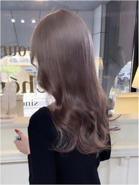 シェリ(che'rie) ハイライトカラーミルクティーベージュレイヤーカット