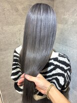 キャラ シャローネ 池袋(Chara Chalone)&nbsp;ケアブリーチのチャコールグレー【池袋東口/岸雄一】