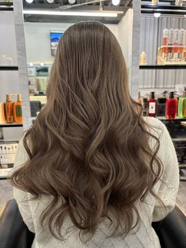 ラピス 千葉(Lapis) 綺麗めマロンベージュ