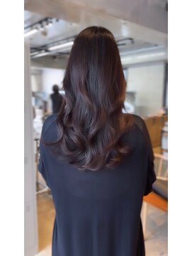 レノラ 本町(LENORA) 美髪ミディアムレイヤーカットデジタルパーマチェリーブラウン