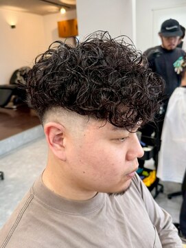 FeU men‘s salon 宇都宮戸祭【3月上旬NEW　OPEN（予定）】 宇都宮メンズカットメンズパーマスペインカールツイストパーマ