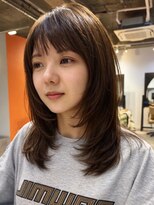 ウェルク(welc) ミディアムレイヤーハッシュカットレイヤーカット