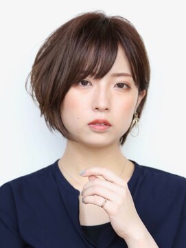 リリオス 中山店(Lirios) ○Lirios(リリオス)中山○耳かけステキなショートボブスタイル