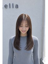 ステラ(Stella)&nbsp;オリーブベージュ×顔周りレイヤー