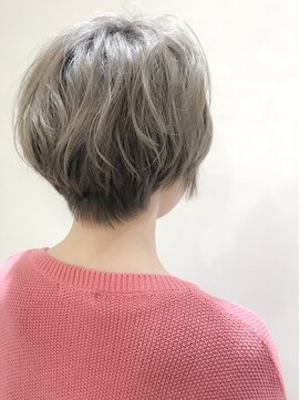 ニーケ 池袋 池袋西口(nike) 【nike池袋】スロウカラーで透明感★髪質改善酸熱トリートメント