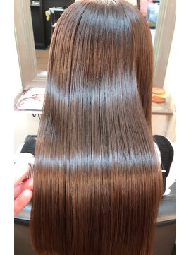 ブリード ヘアデザイン(breed hair design) 【breed】【天神/大名/美容室/トリートメント/美髪】