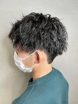 リリ(Liri material care salon by JAPAN) ツイストスパイラルパーマ[アッシュブラック/マッシュパーマ]