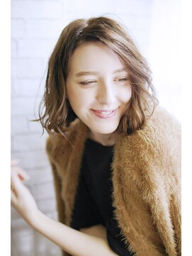 トレス プラス エヌ(TRESS+n) 20代30代40代　ふつう以上の愛されボブ【堅田】＃200