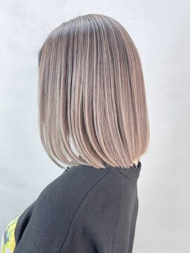 アイティーバイアルバム 藤沢店(IT by ALBUM) バレイヤージュ_アースカラーくびれヘアツートンカラー_ba381021