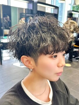 メンズ ビュートヨナカ(MEN’S VIEW TOYONAKA) マニッシュ/パーマ/クール/刈り上げ/マッシュレイヤー