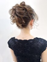 ヘアセット&メイク専門店 カスミ(Kasumi)&nbsp;ポニーテール風アップ