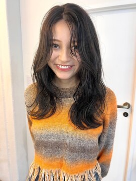 パーク 福岡天神西通り店(parc) センターパート オリーブベージュ ブリーチなしカラー 黒髪