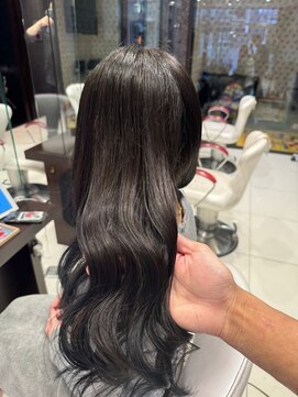 アース 大曽根店(HAIR&MAKE EARTH) 暗髪カラー、カット、トリートメント
