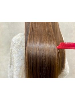 【三国】髪質改善縮毛矯正で極上の手触りに◇今までの固く、真っ直ぐになる矯正とは一味も二味も違います！