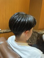 ヘアモード キクチ 銀座店&nbsp;銀座　理容室　センターパート　刈り上げ