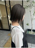 【GIFT】　切りっぱなしボブ　グレージュ