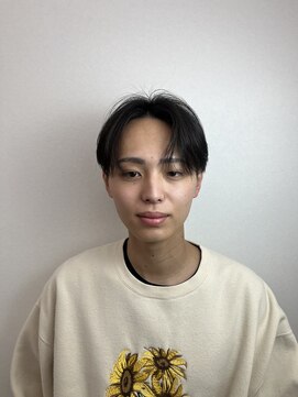 ステージ(STAGE) センターパート　シースルー　ニュアンスパーマ