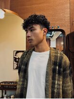 エディ(Edy)&nbsp;スペインカールラフカールケアパーマテーパーフェード