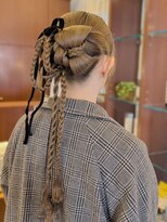 ブランシェ JR勝川駅南口店(BRANCHE)&nbsp;お呼ばれヘアアレンジ ＊ カチモリリボン × ループヘア